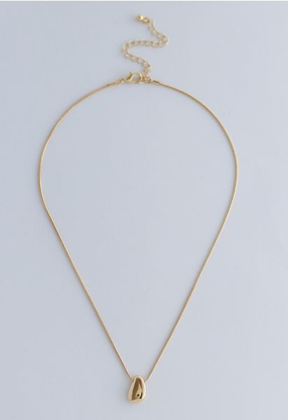 Golden Pendant Necklace