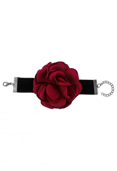 Exaggerated Romantic Rose Bracelet