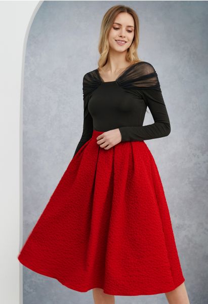 Embossed Floral A-Line Pleated Midi Skirt in Red