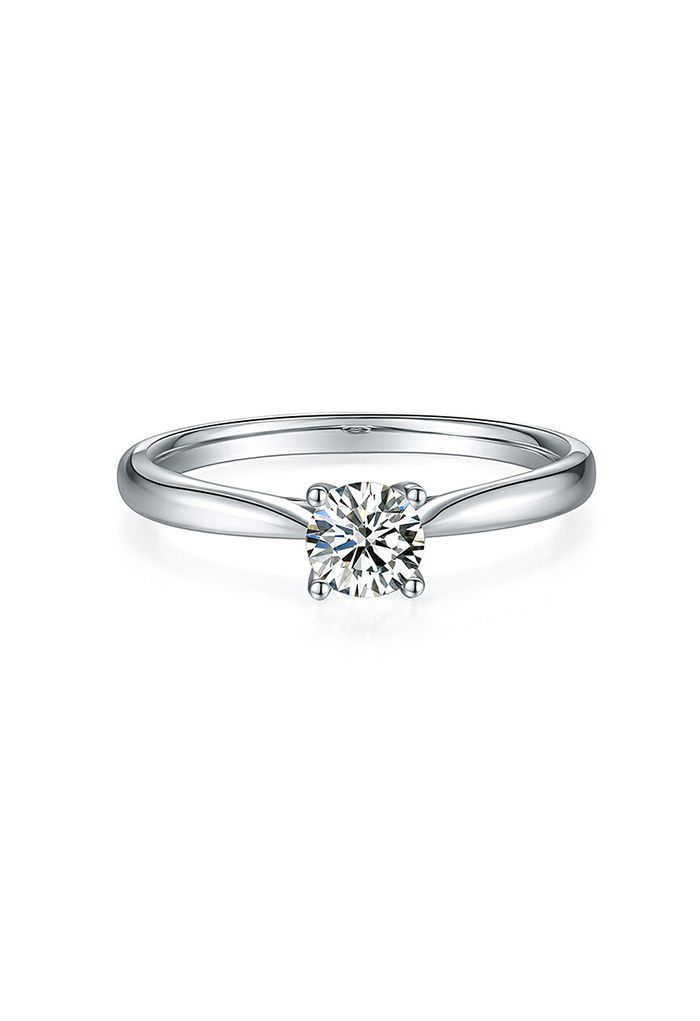 Glinting Moissanite Diamond Ring