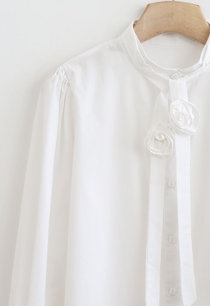 花リボン付きシャツ　ホワイト