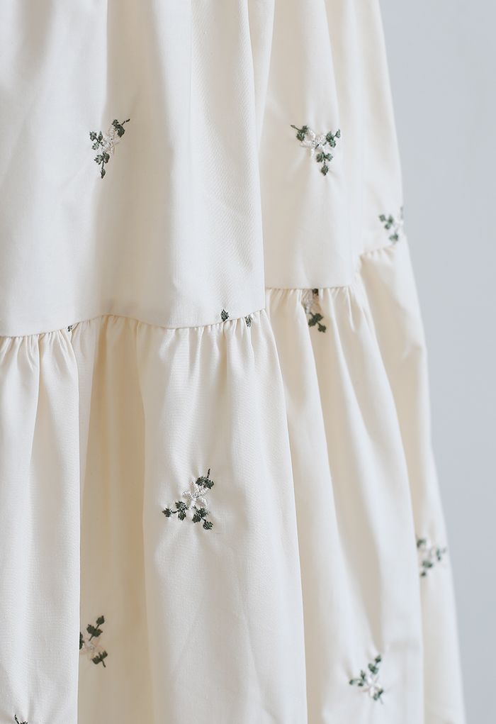 花柄刺繍ラッフルミニスカート アイボリー