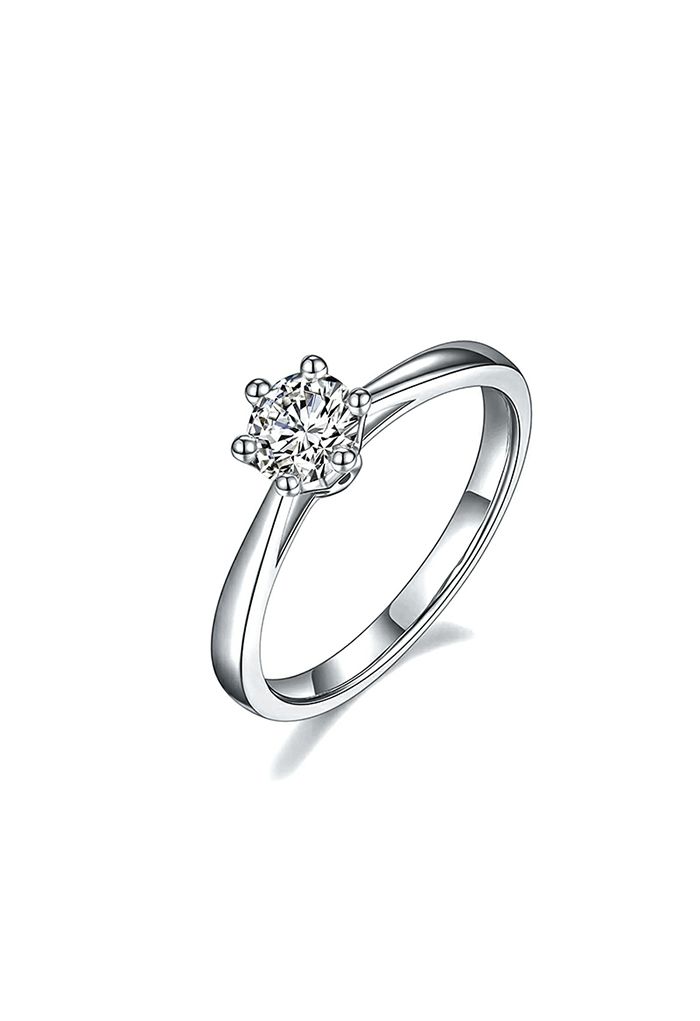 Smooth Moissanite Diamond Ring