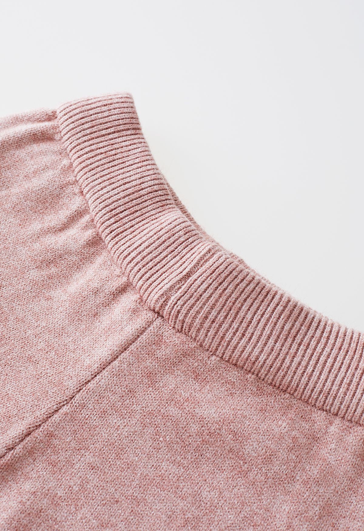 Turtleneck Hi-Lo Sweater and Knit Pants Set in Pink