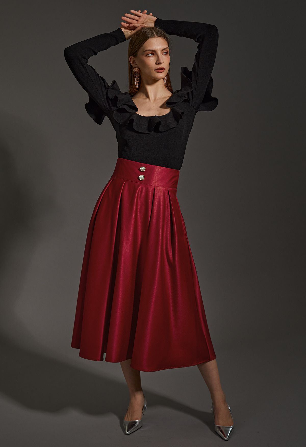 Pearl Heart Buttoned A-Line Midi Skirt in Red