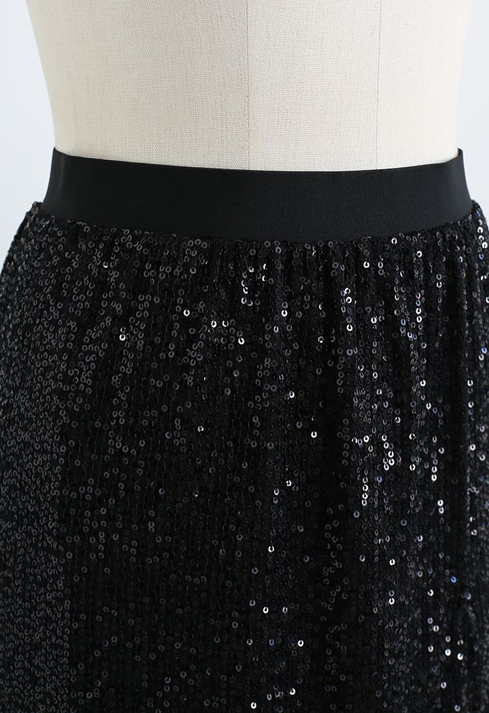 Glittery Sequin Slit Pencil Skirt in Black