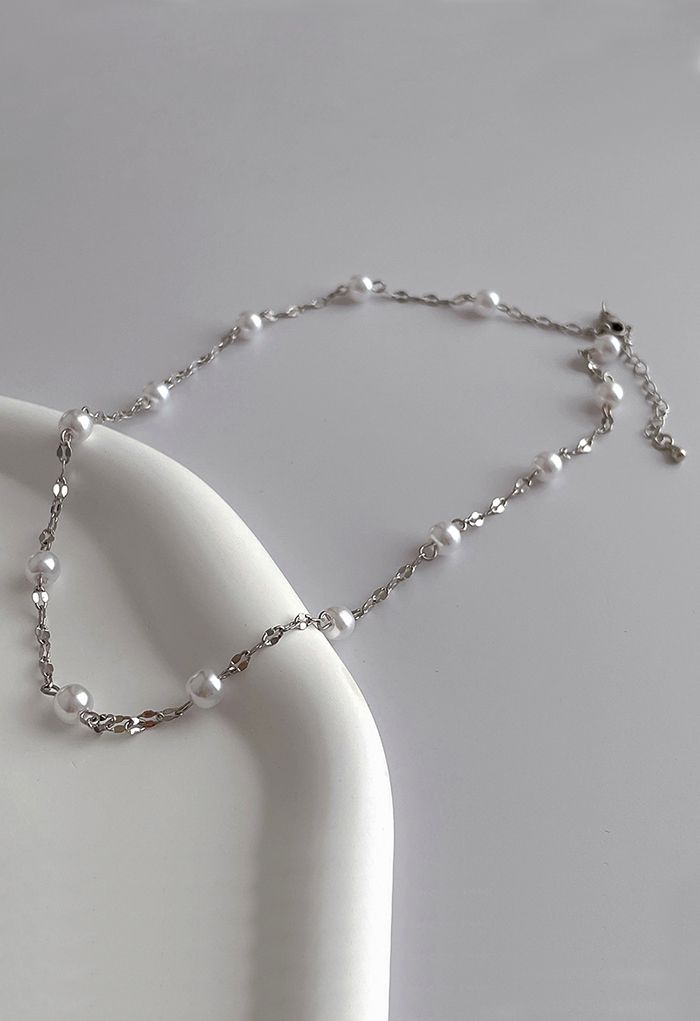 Shimmer Pearl Embellished Necklace