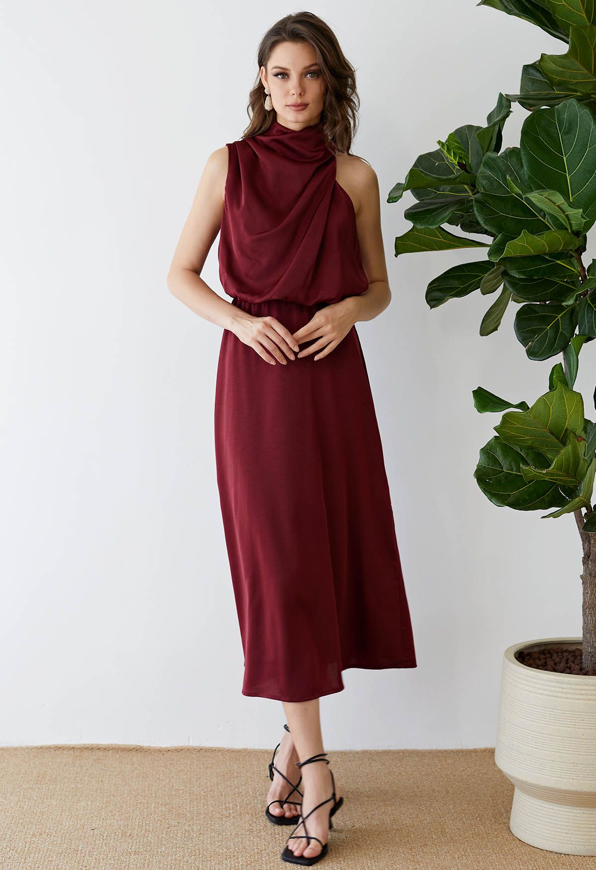 Asymmetric Ruched Neckline Sleeveless Dress in Burgundy