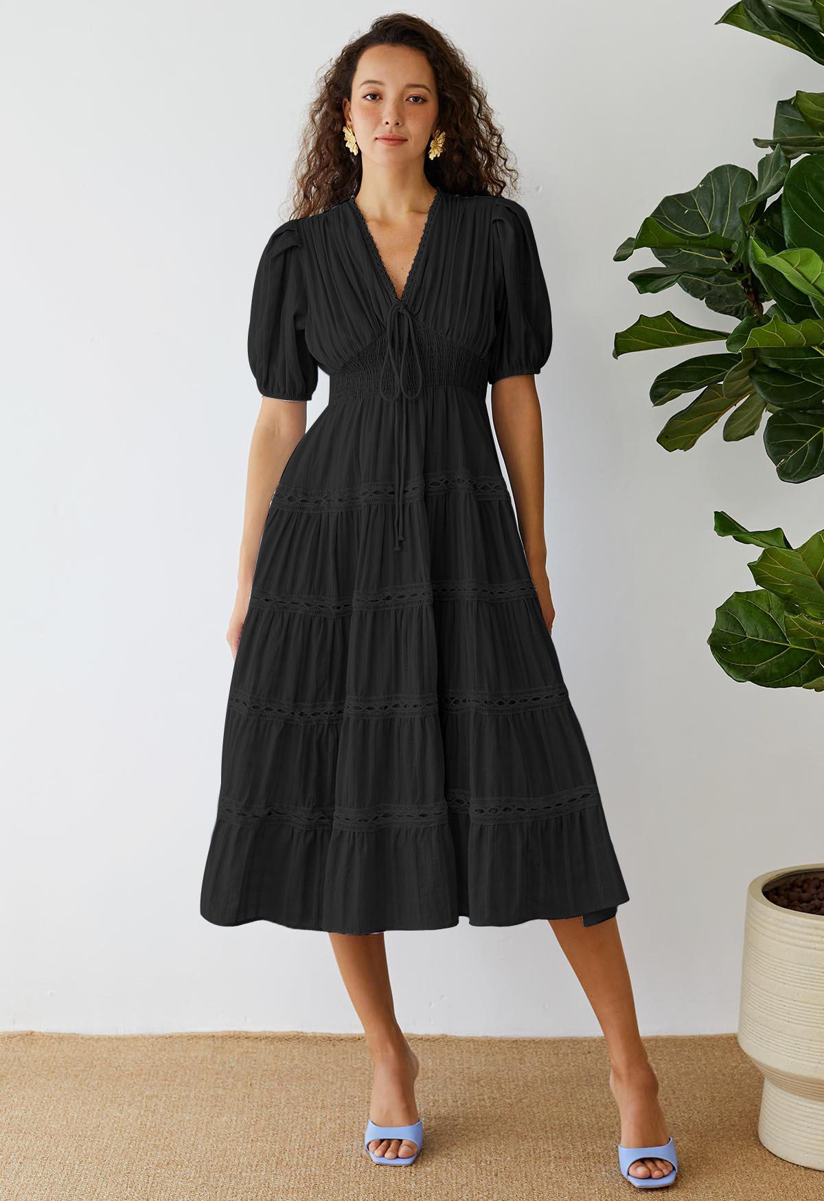 Scalloped V-Neck Checked Midi Dress in Black