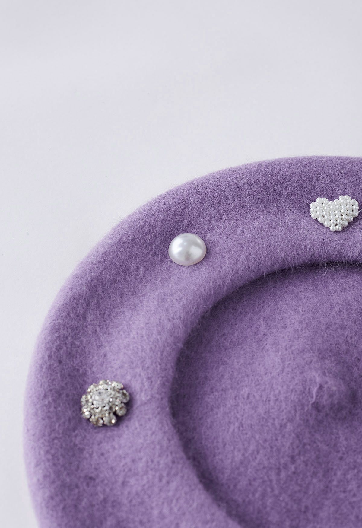 Rhinestone Decor Pearly Beret in Lilac