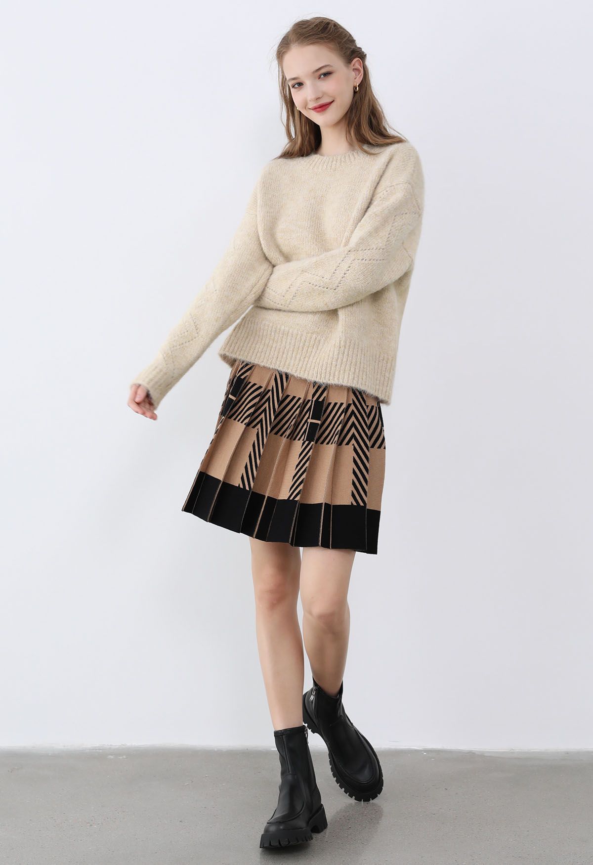 Color Block Striped Pleated Knit Skirt in Tan