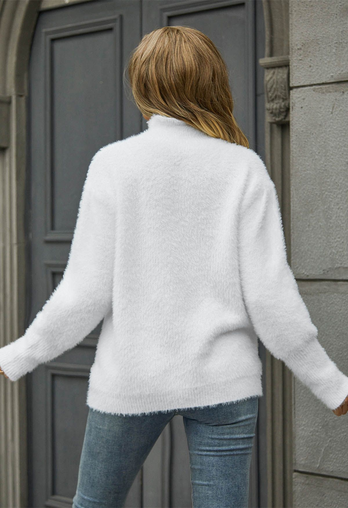 White hotsell fluffy sweater