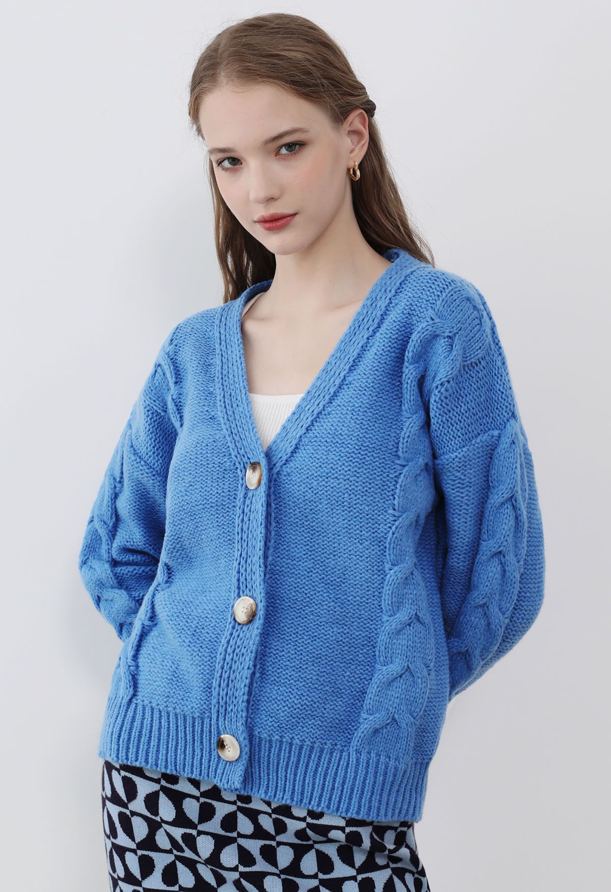 Braid Pattern Buttoned Knit Cardigan in Blue