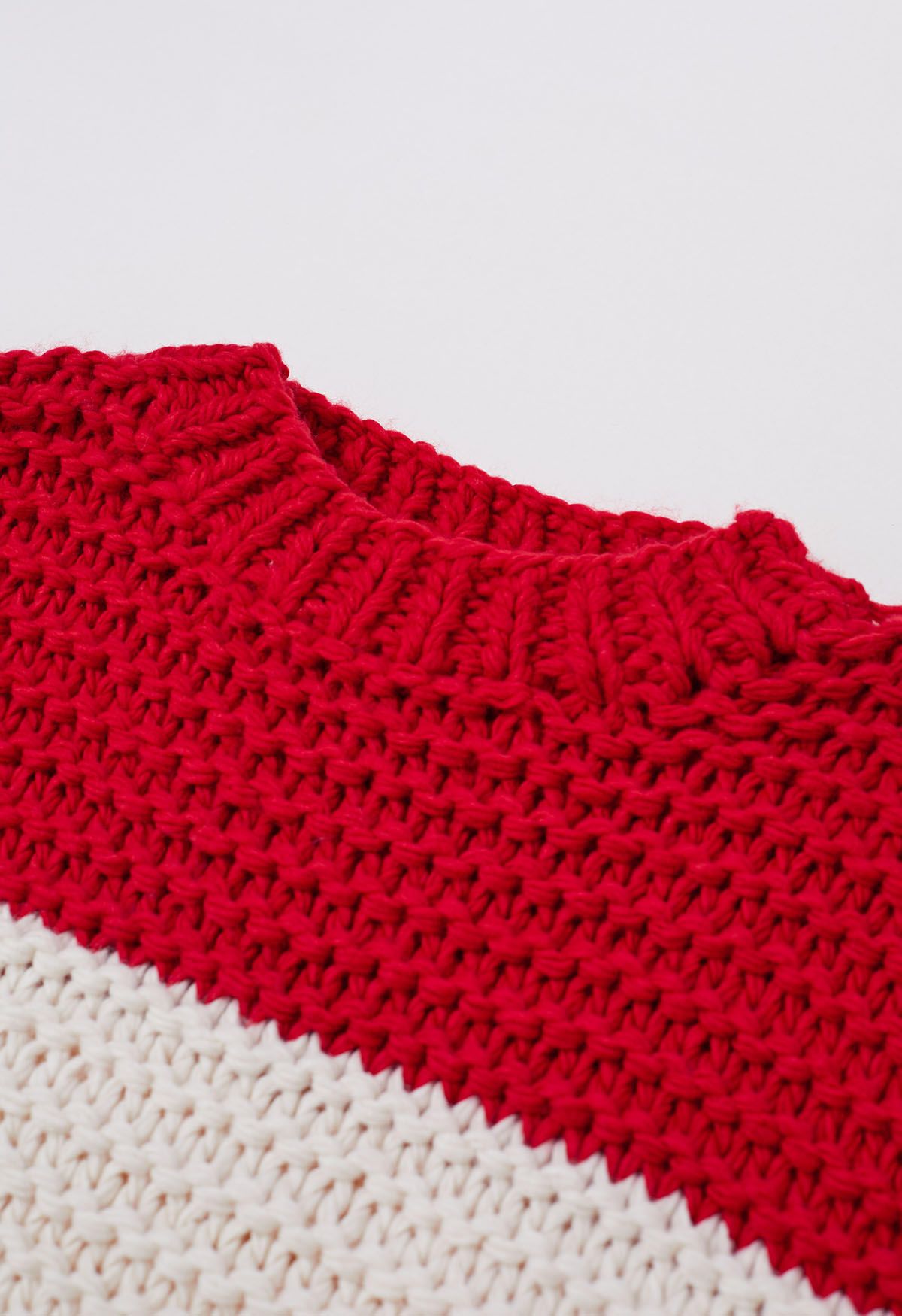 Two-Tone Striped Sleeves Chunky Hand Knit Sweater in Red