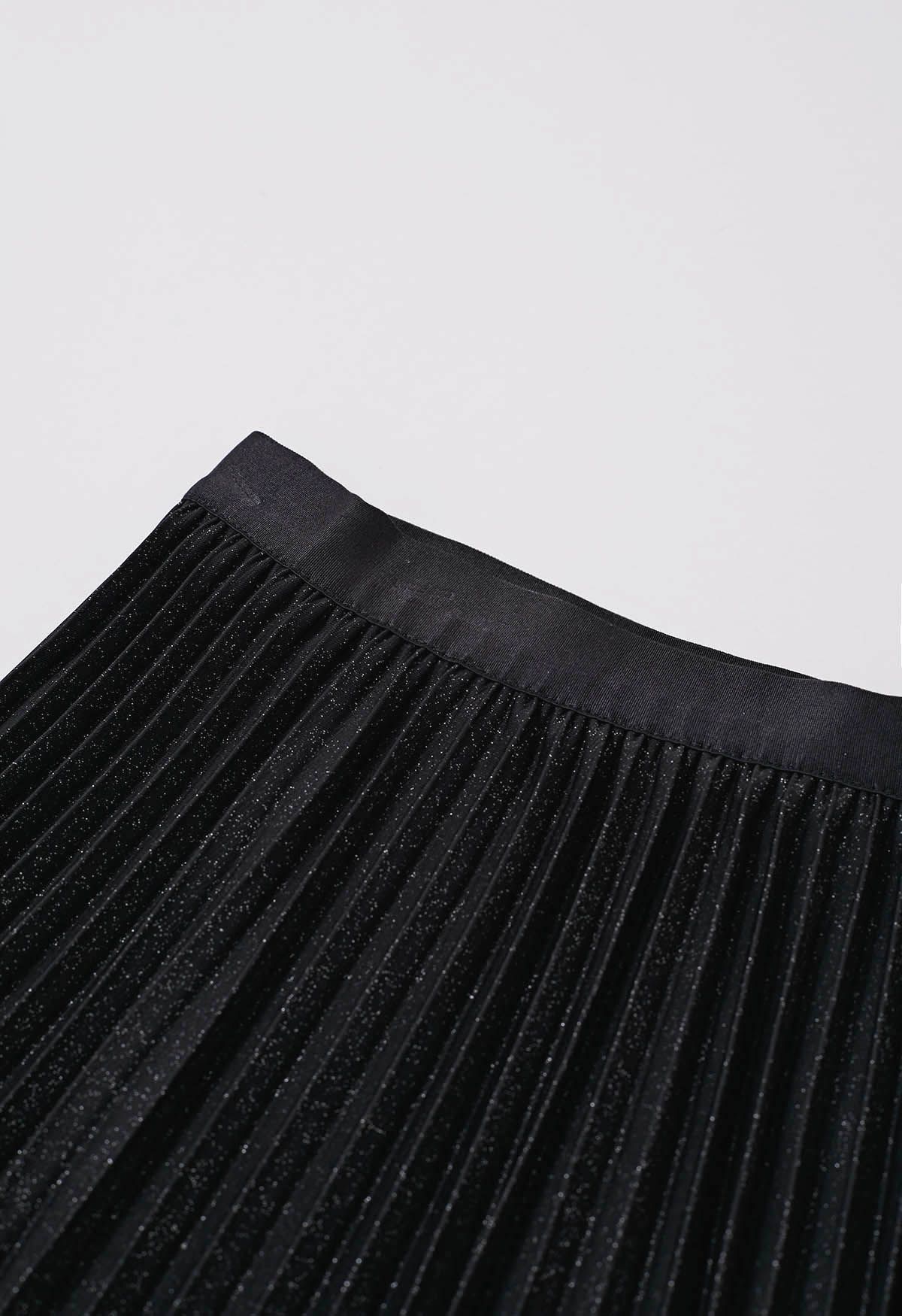 Glimmer Accordion Pleated Maxi Skirt in Black