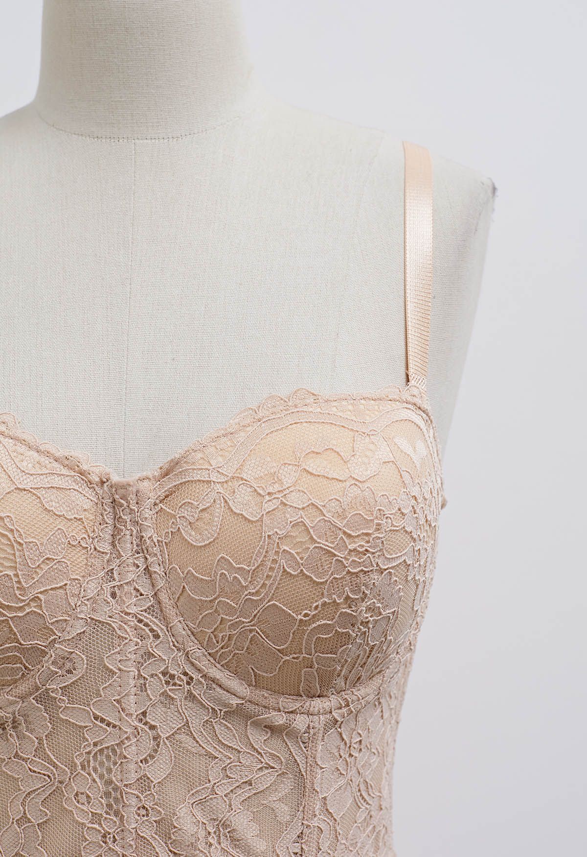 Floral Lace Bustier Crop Top in Apricot