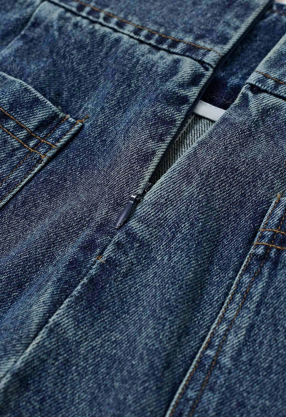 Fake Flap Pockets Belted Denim Skorts in Blue