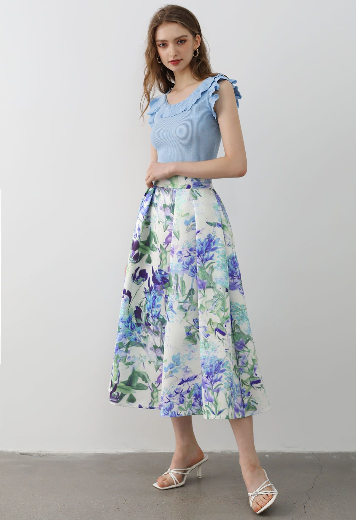 Charismatic Blue Blossom Pleated Midi Skirt