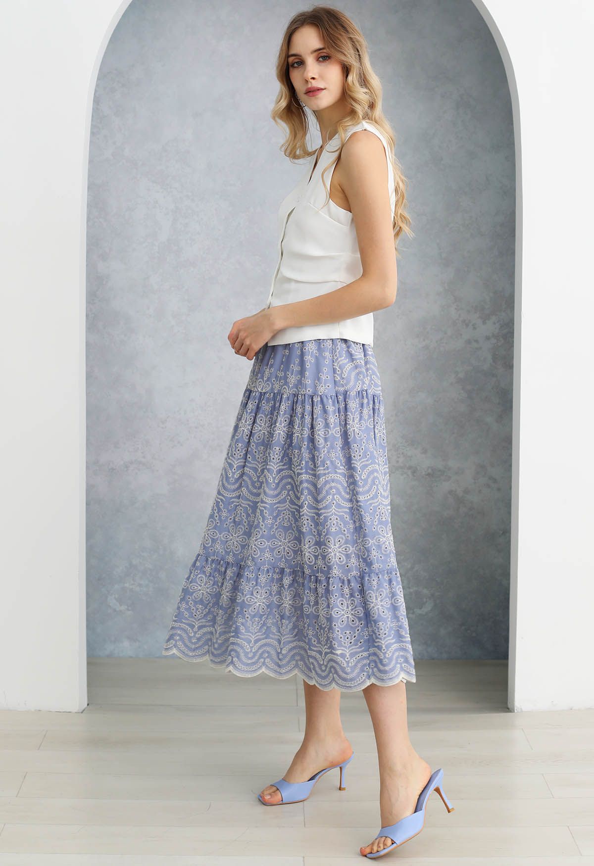 Chic Blue Embroidered Floral Midi Skirt