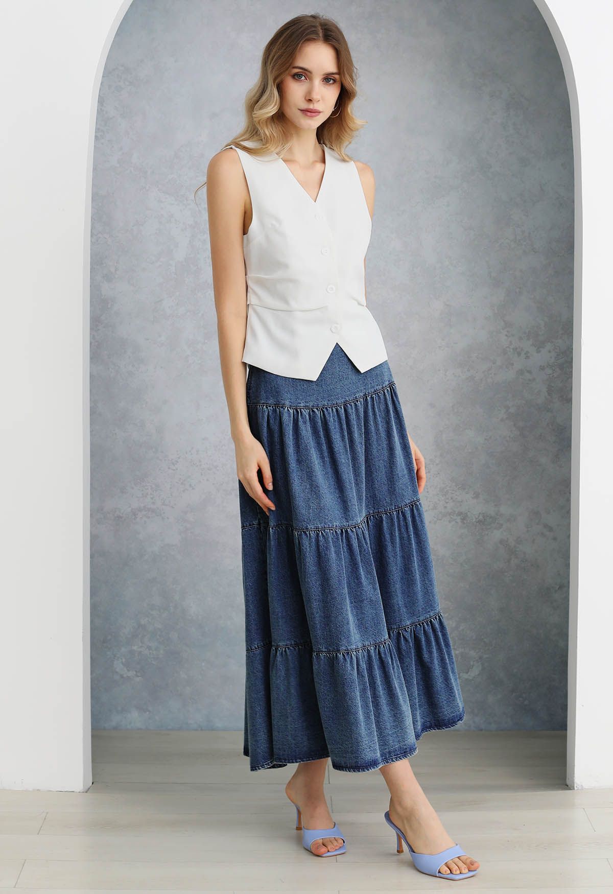 Casual Chic Blue Denim Maxi Skirt