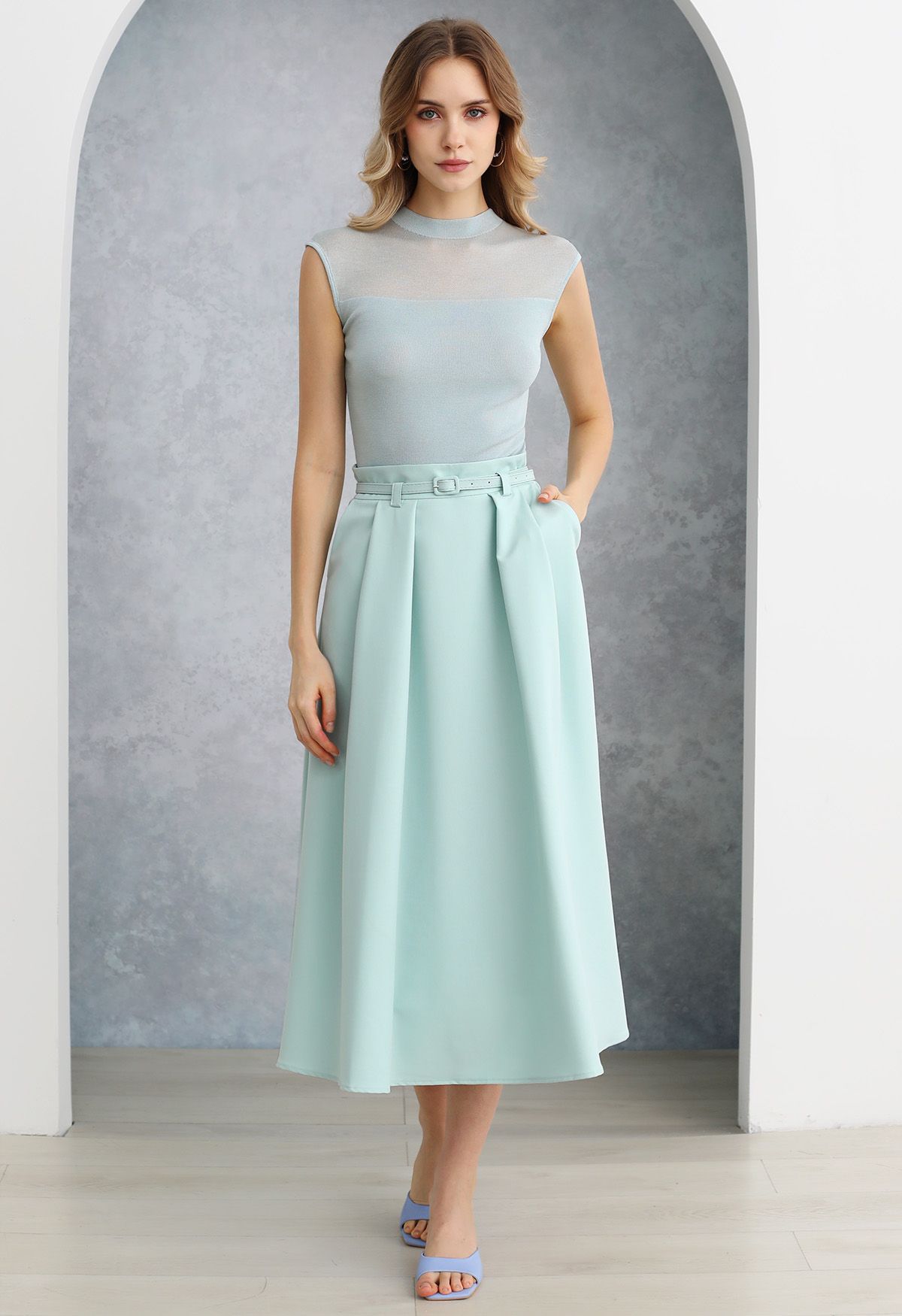 Side Pockets Pleated Belt Midi Skirt in Mint