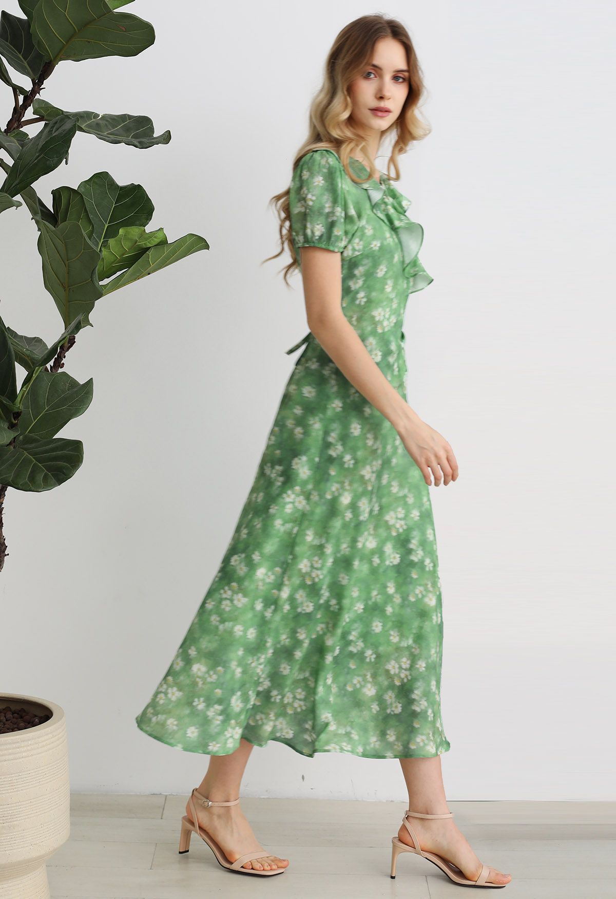 Daisy Printed Ruffle Trim Maxi Dress in Green