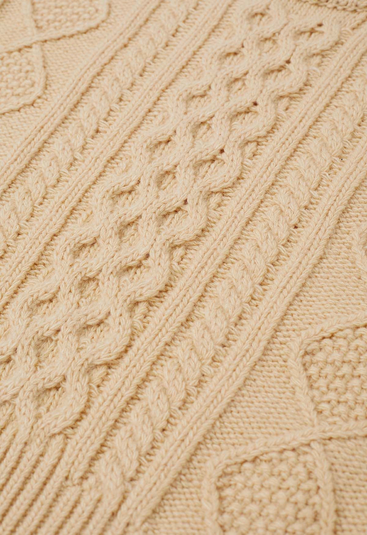 Hug-Me Cable Knit Crewneck Sweater in Light Yellow