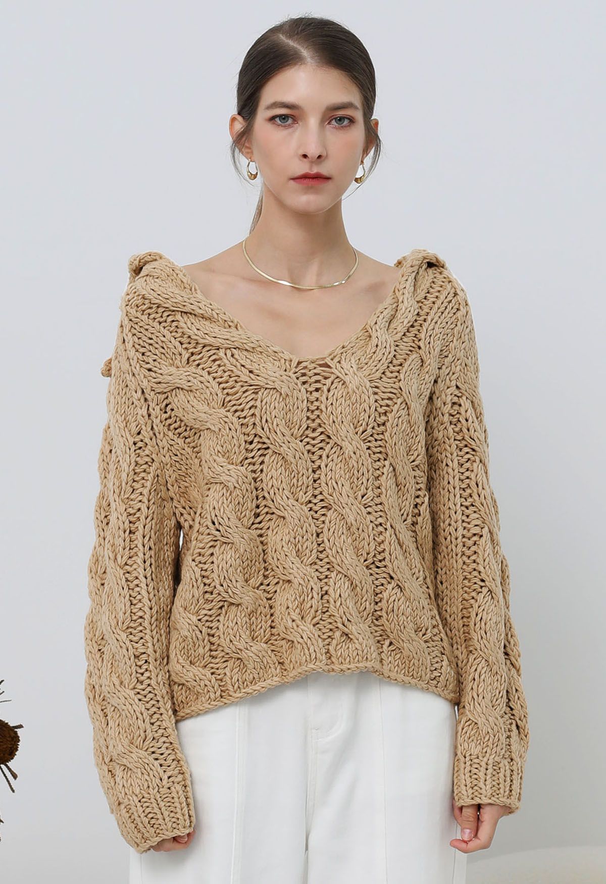 Collared V-Neck Chunky Cable-Knit Sweater in Tan