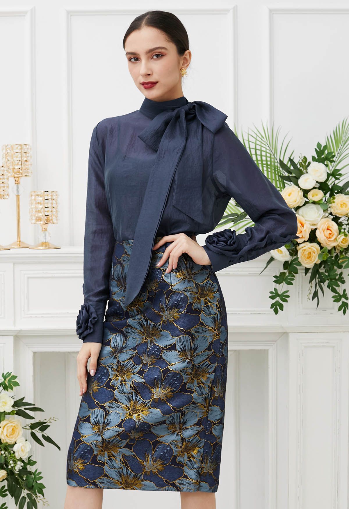 Opulent Bloom Jacquard Pencil Midi Skirt