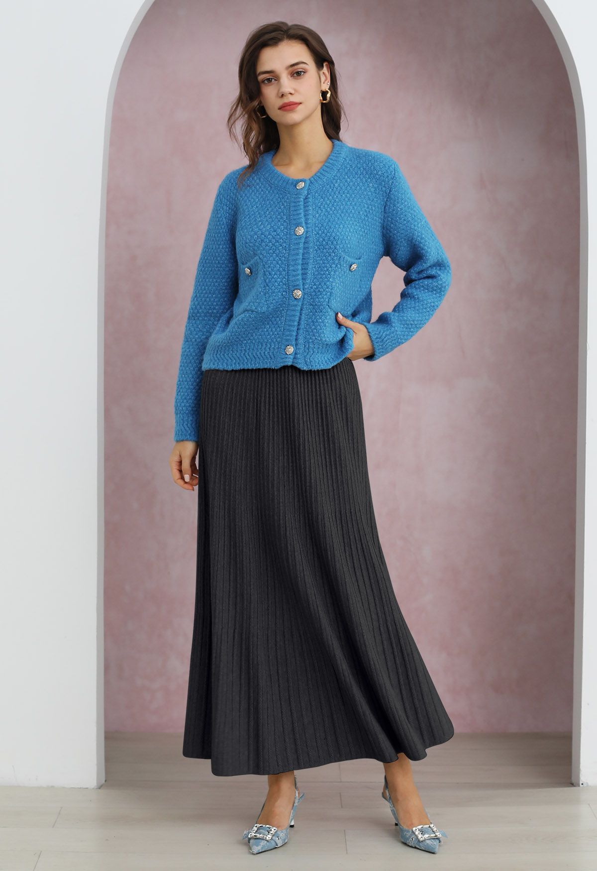 Gentle Touch Ribbed Knit Maxi Skirt in Black