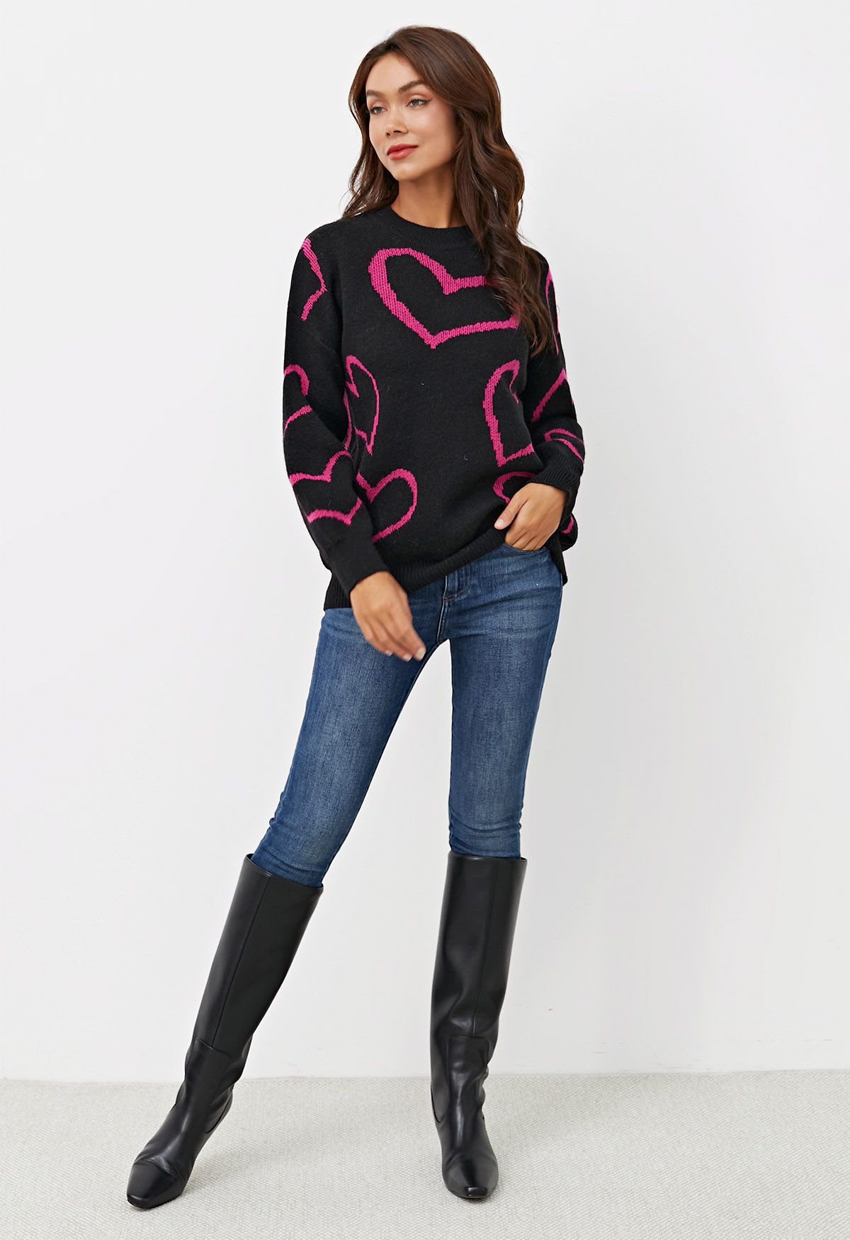 Lovable Heart Crew Neck Knit Sweater in Black