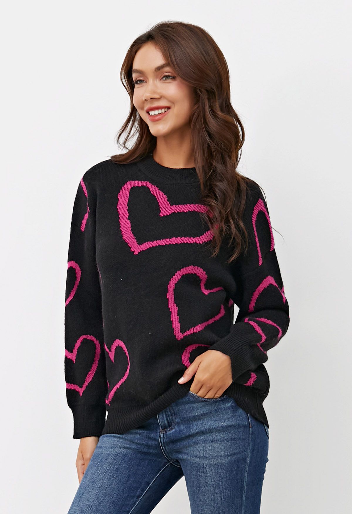 Lovable Heart Crew Neck Knit Sweater in Black