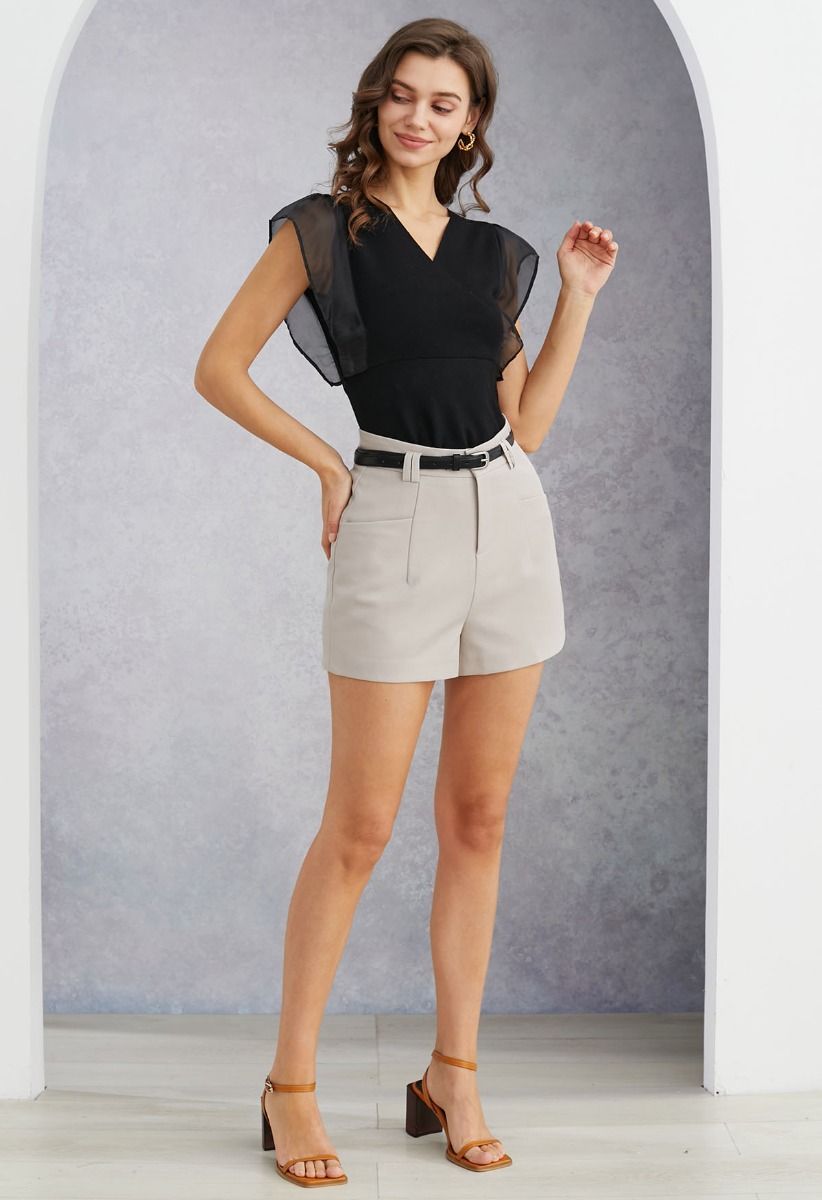 Chic Belted Front Pocket Shorts in Ivory