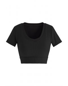 Crew Neck Ribbed Fitted Top in Black